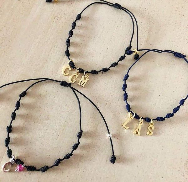 Pulsera de Nudos con Iniciales - Imagen 3